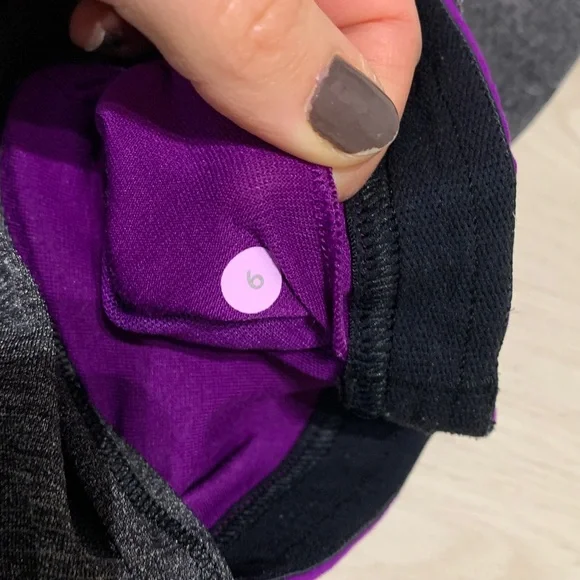 LULULEMON tank/bra 6 - Picture 5 of 5